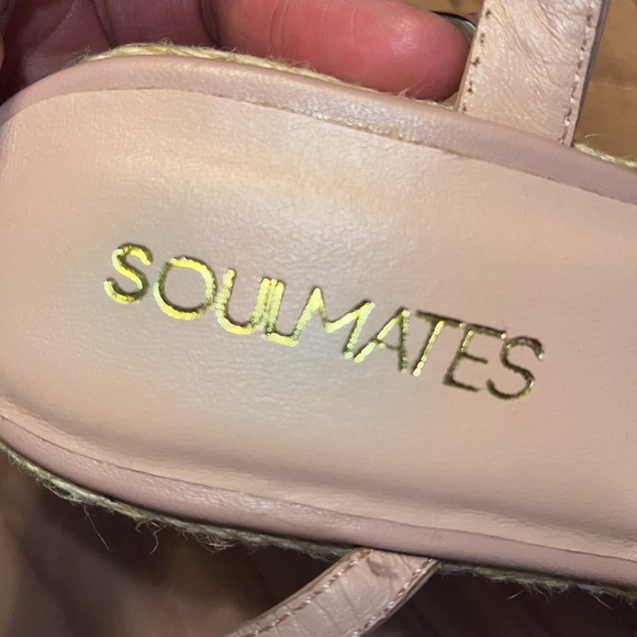 Sandals - Picture 12 of 12